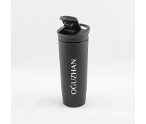 Kişiye Özel İsim Yazılı Siyah Devrilmez Mug